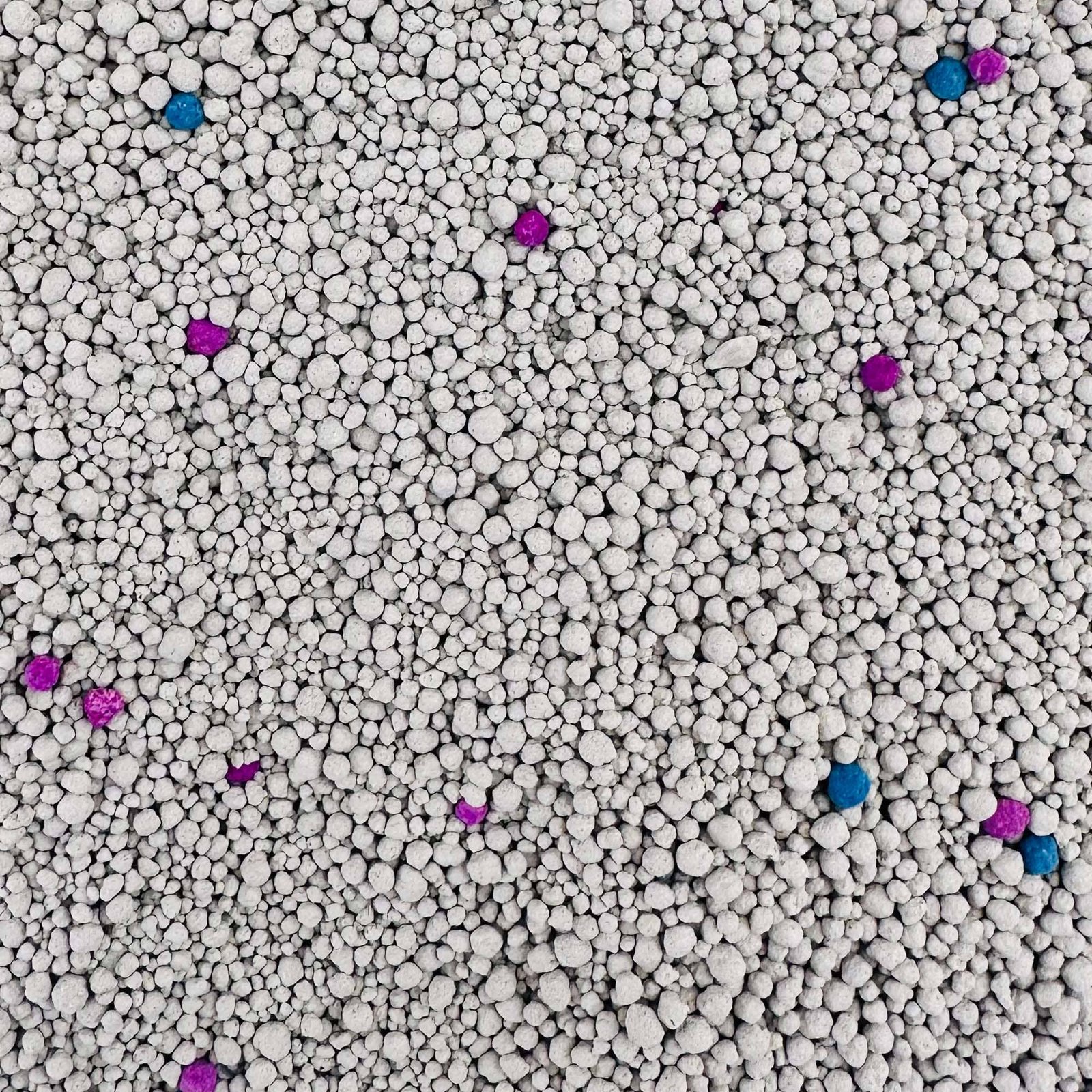Wholesale clumping bentonite cat litter formula for retail channels